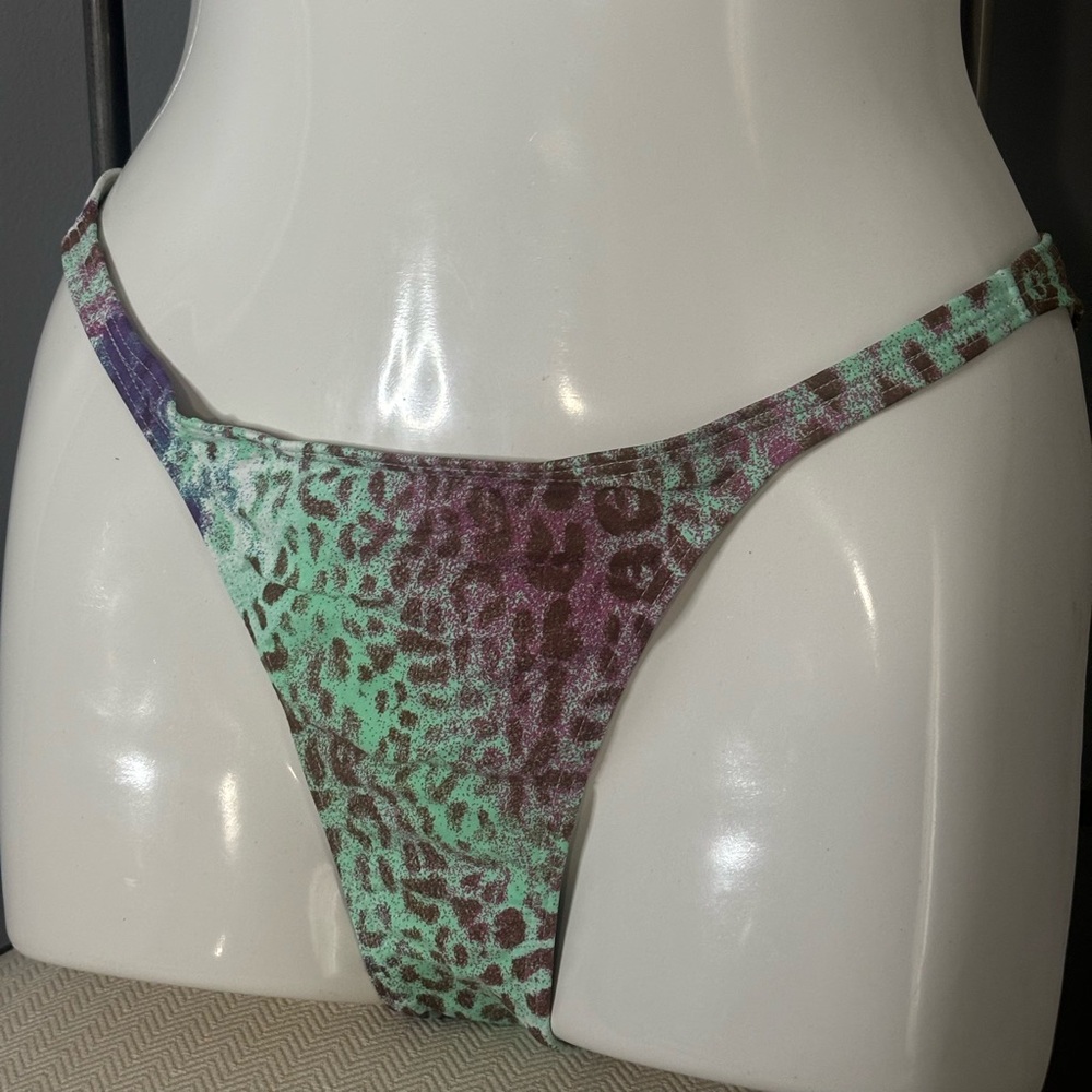 CIA MARITIMA Purple & Green Leopard Print Bikini Bottoms